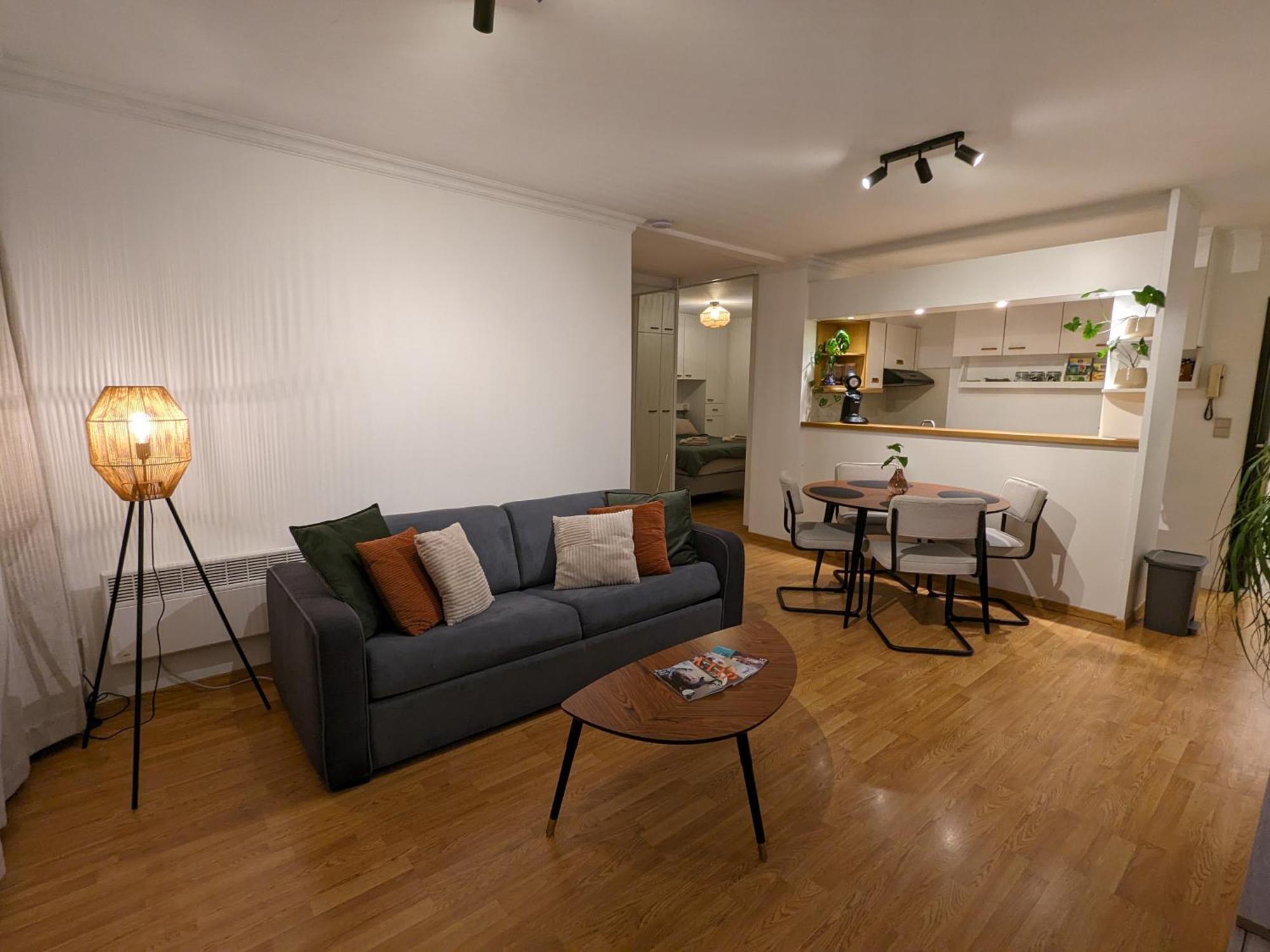 Vista Linda, Leuk Appartement Vlak Bij Zeedijk En Strand أوستيند المظهر الخارجي الصورة